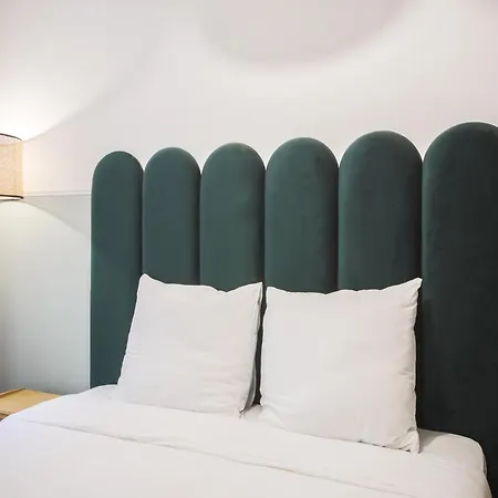 2#appart 6pers#2 Chambres#commerce#fullequipped#ac * Parijs