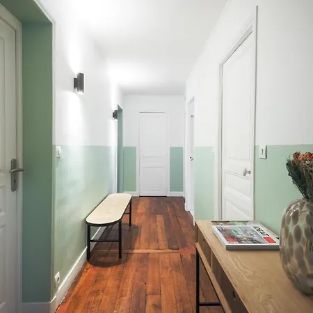 Apartment 2#appart 6pers#2 Chambres#commerce#fullequipped#ac *