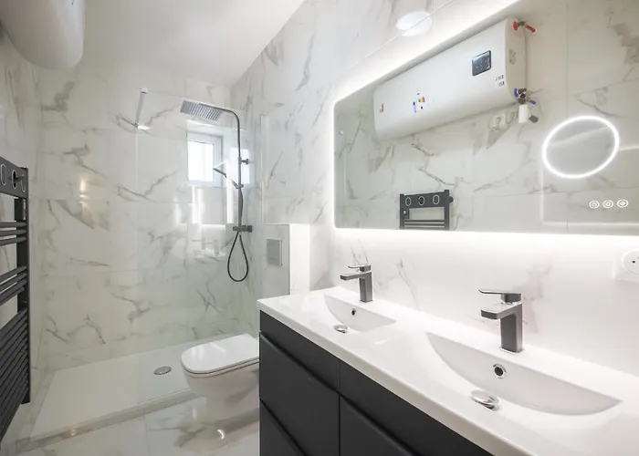 2#appart 6pers#2 Chambres#commerce#fullequipped#ac شقة *